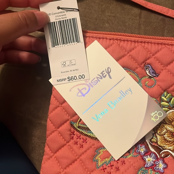 Vera Bradley. - Picture 4 of 4